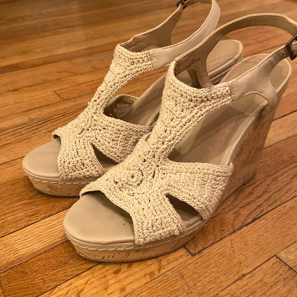 Tan Crochet wedge high heels size 9